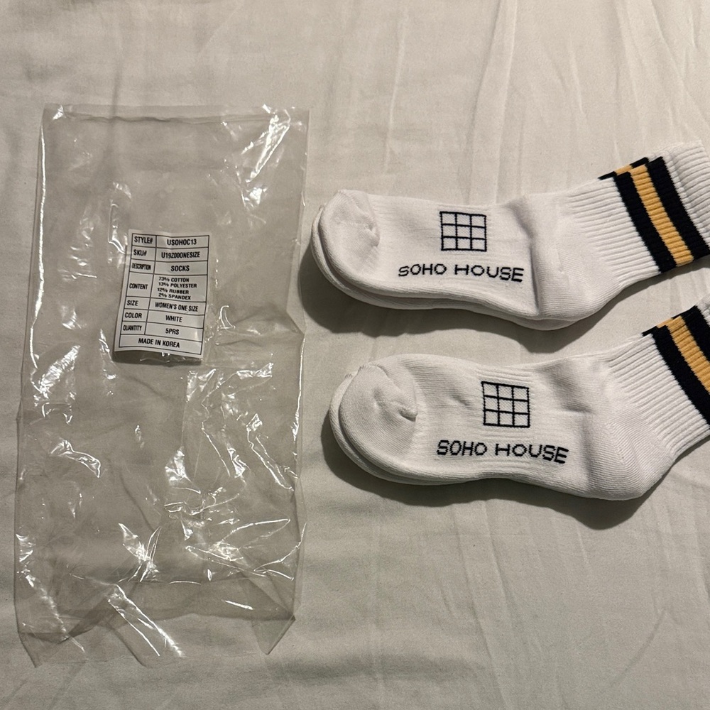 Soho women’s classic socks